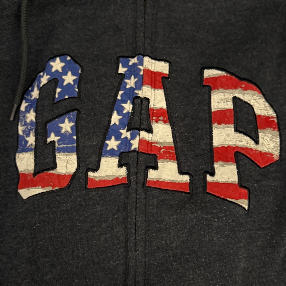 GAP Dark Gray Hoodie with Flag Logo M